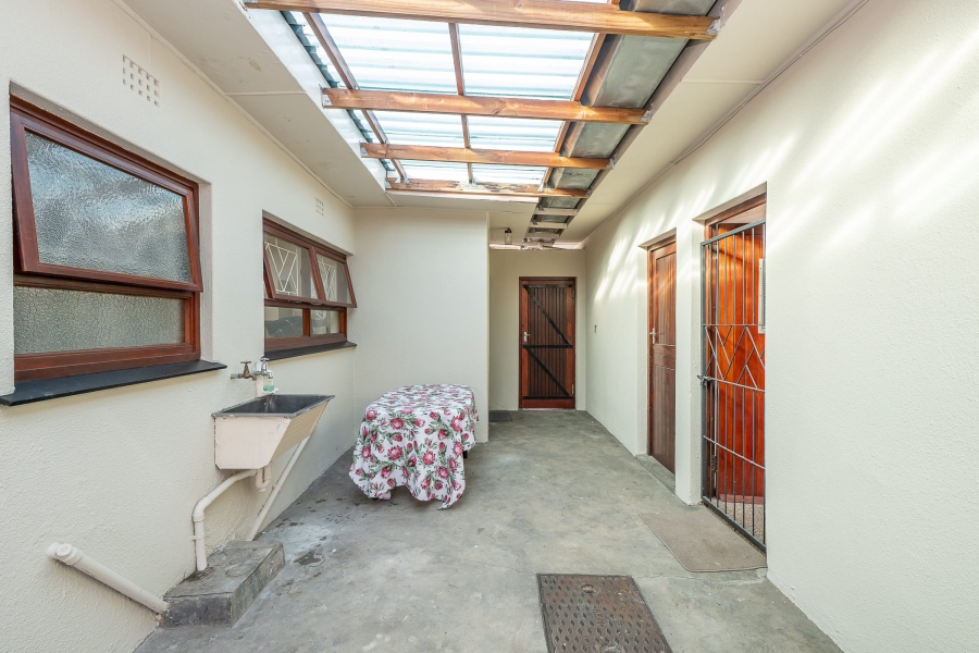 4 Bedroom Property for Sale in Morgenster Western Cape